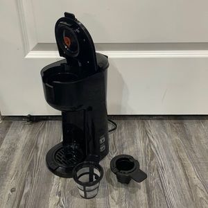 Single Serve Coffee Maker - Works w/ Keurig cups